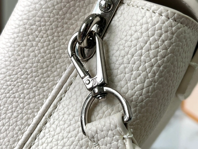 LV Capucines Bags 4081B-0309