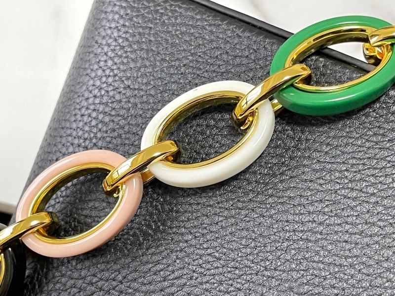 LV Capucines Bags 4081B-0333