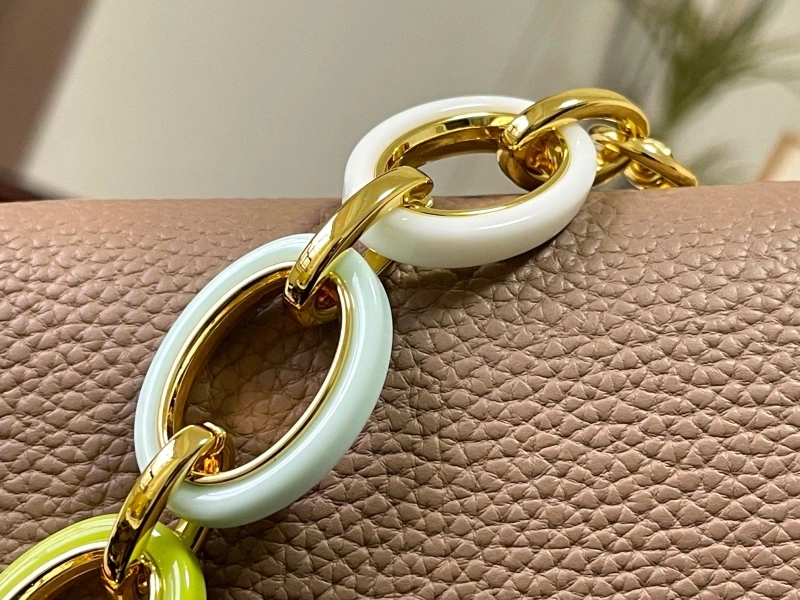 LV Capucines Bags 4081B-0339