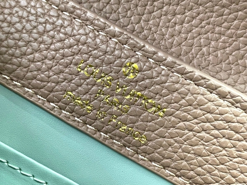 LV Capucines Bags 4081B-0339