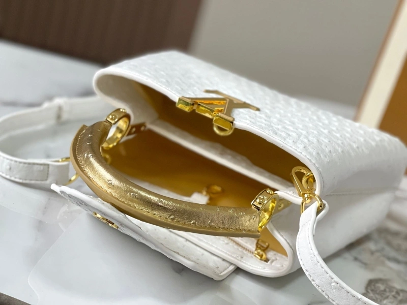 LV Capucines Bags 4081B-0379