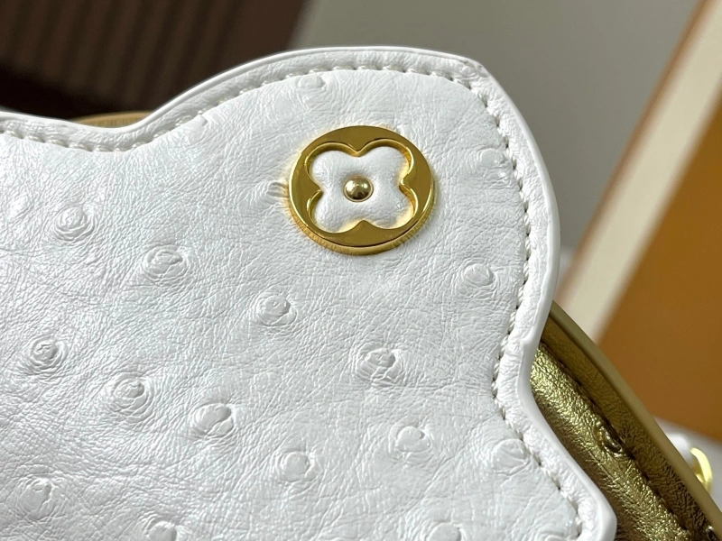 LV Capucines Bags 4081B-0380