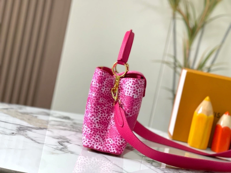 LV Capucines Bags 4081B-0384