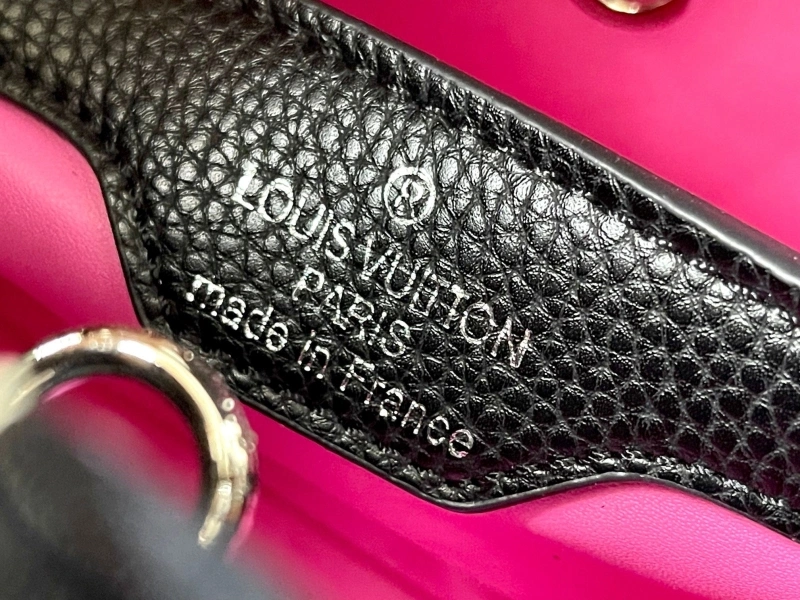 LV Capucines Bags 4081B-0402