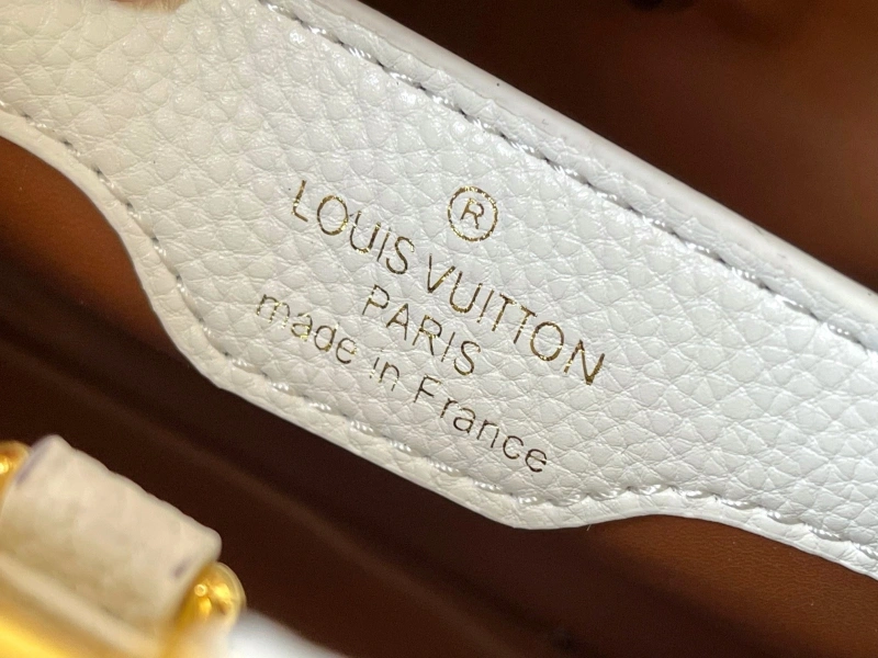 LV Capucines Bags 4081B-0418