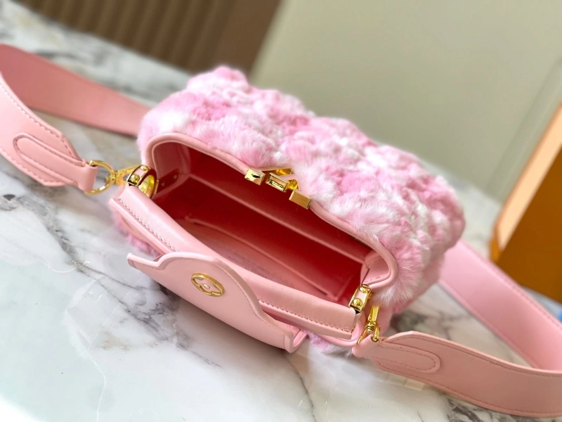 LV Capucines Bags 4081B-0452