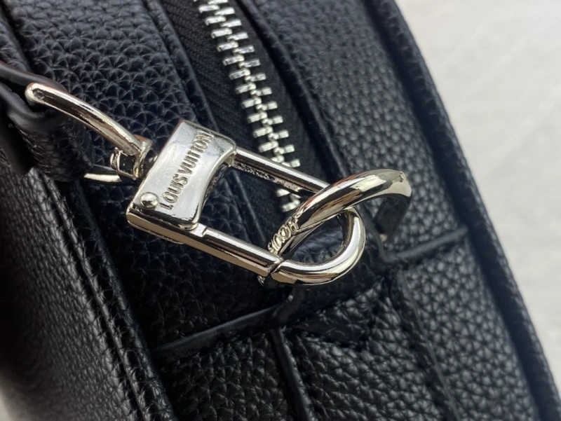 LV Clutch Bags 4081B-0516