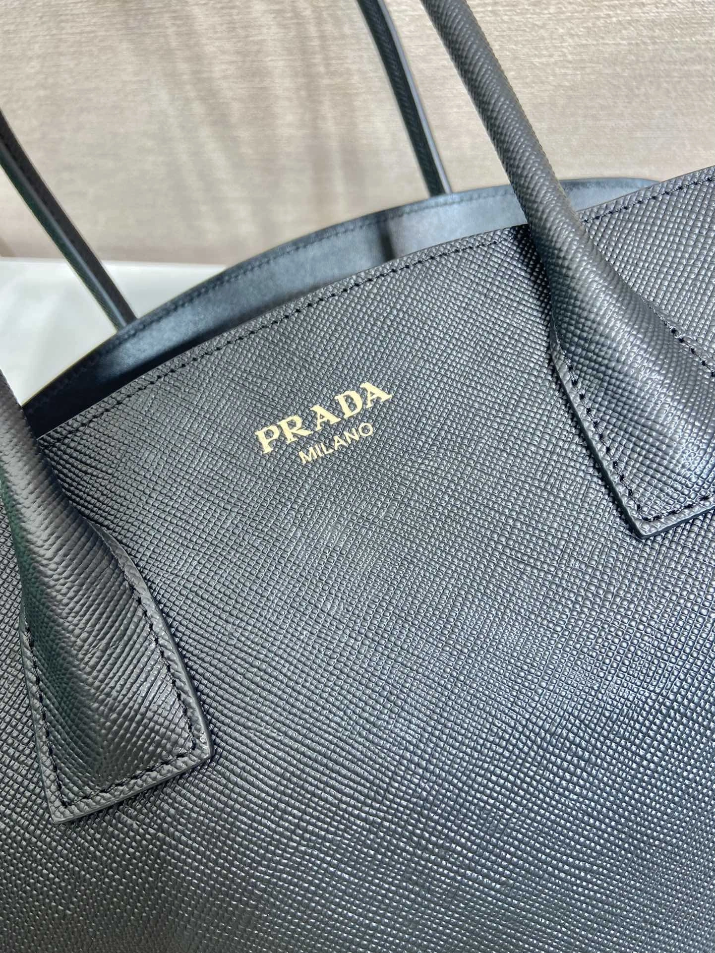 Pra*a top handle bags 4099a-0456