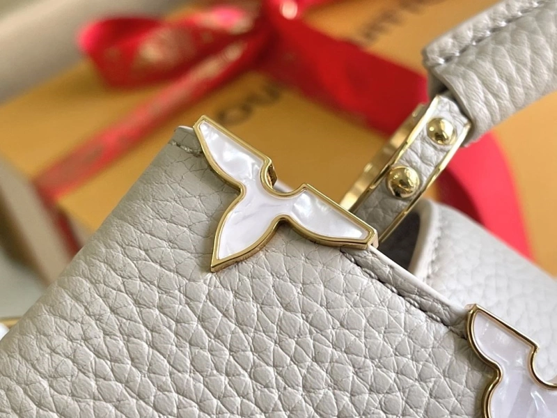 LV Capucines Bags 4171A-0029
