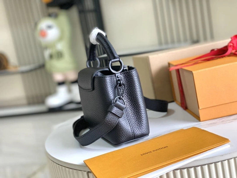 LV Capucines Bags 4171A-0031