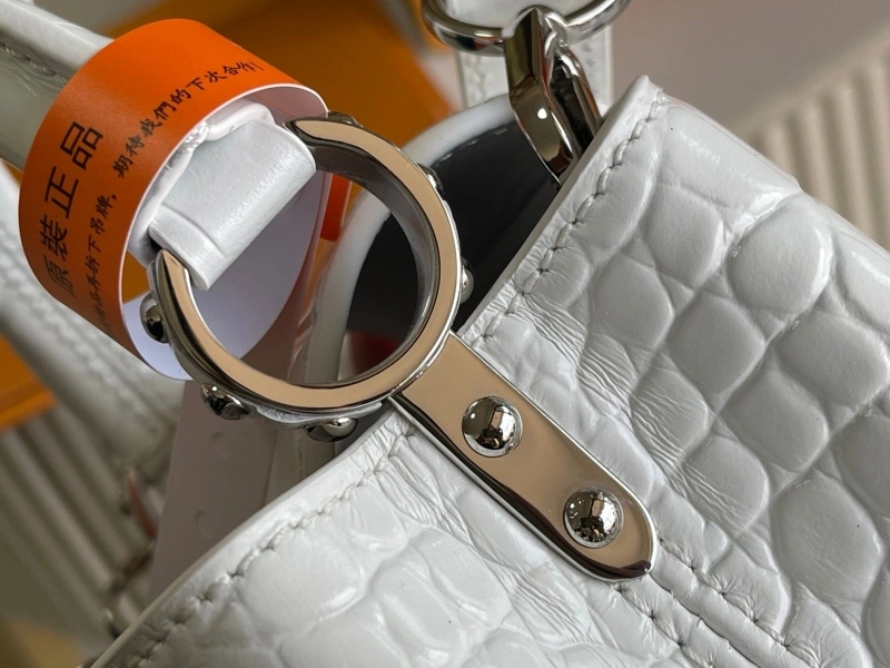 LV Capucines Bags 4171D-0088