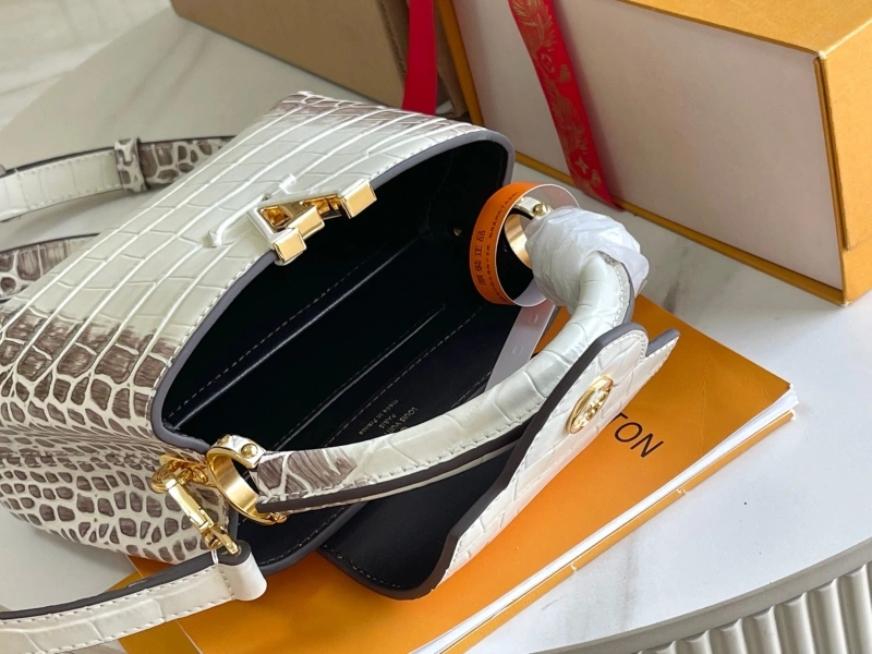 LV Capucines Bags 4171D-0089