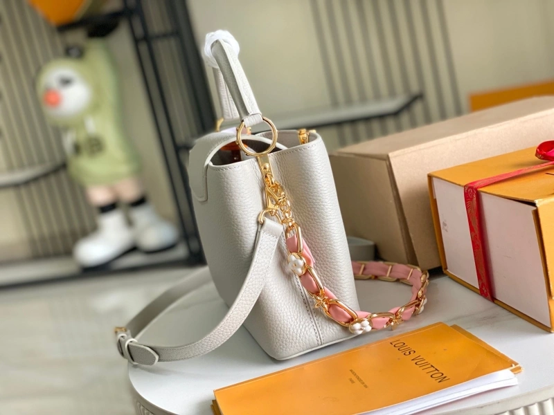 LV Capucines Bags 4171D-0097