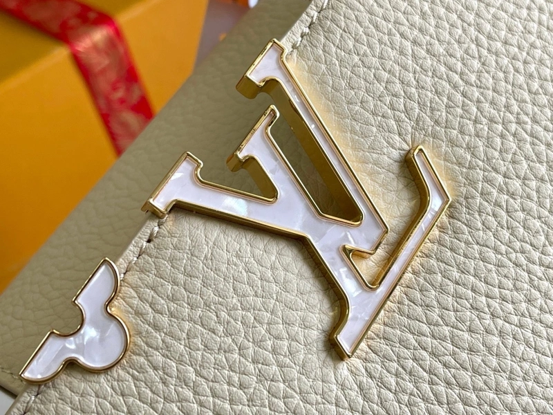 LV Capucines Bags 4171D-0099