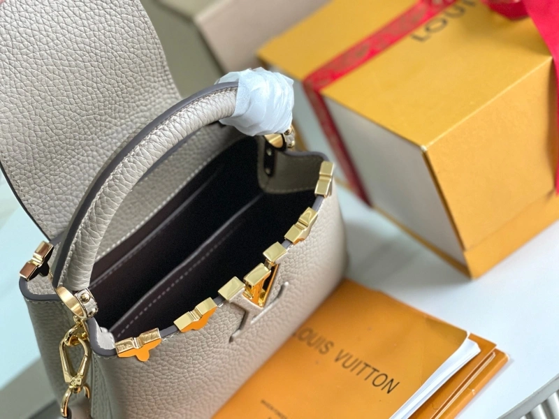 LV Capucines Bags 4171D-0102