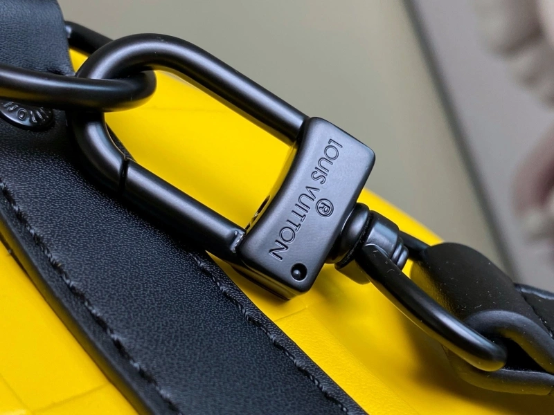 LV Travel Bags 4171F-0001
