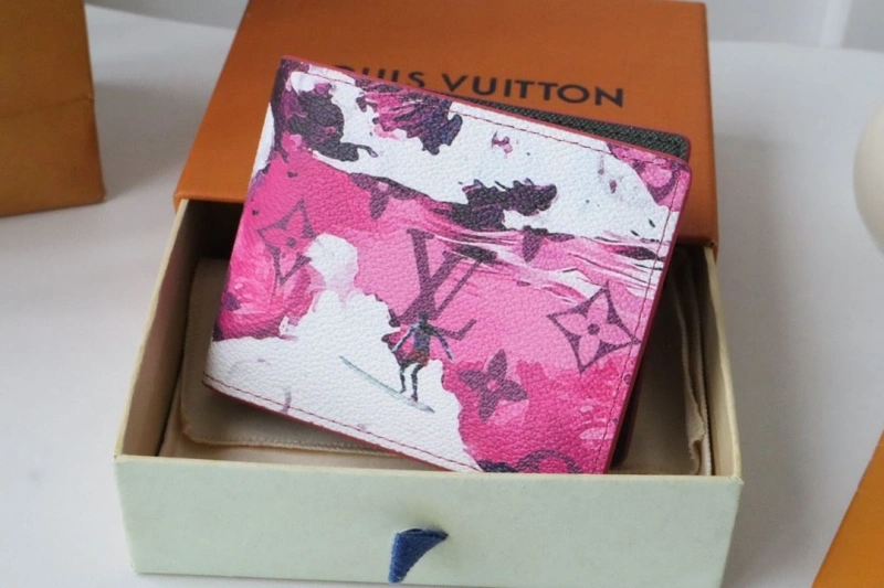 LV Wallets 4178A-0009