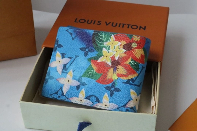 LV Wallets 4178A-0011
