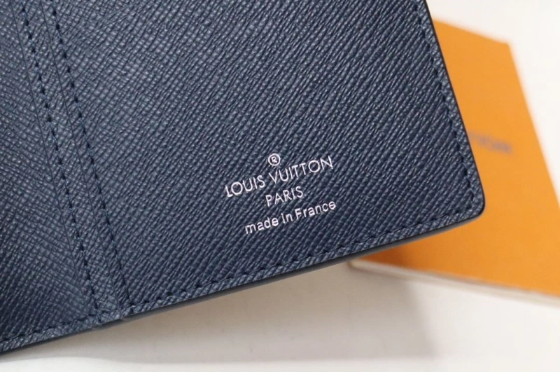 LV Wallets 4178A-0025