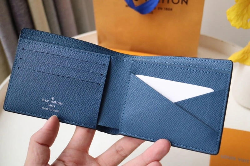 LV Wallets 4178A-0028