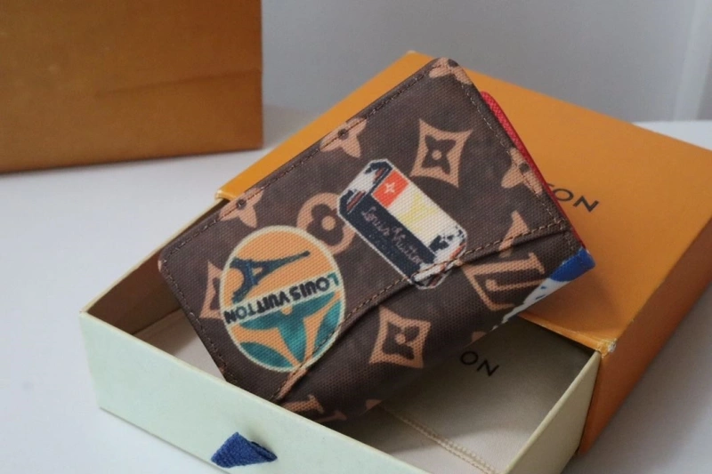 LV Wallets 4178A-0118