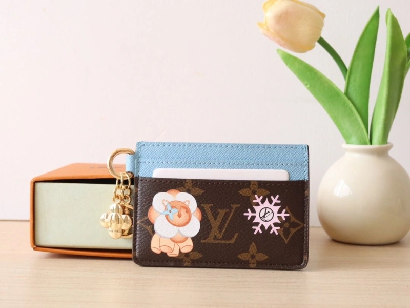 LV Wallets 4178A-0141