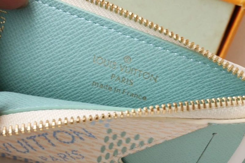 LV Wallets 4178A-0160