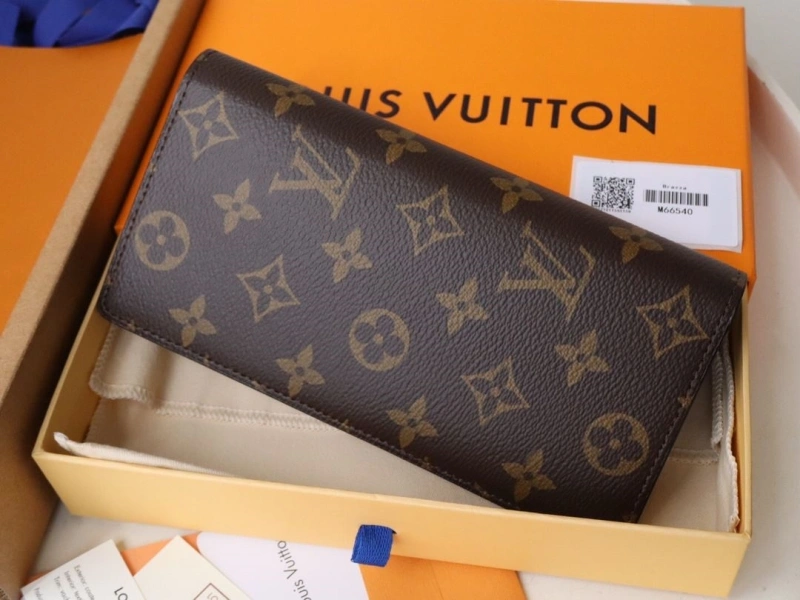 LV Wallets 4178A-0163