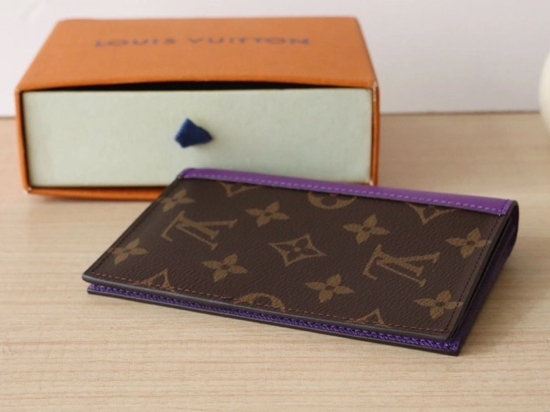 LV Wallets 4178A-0200