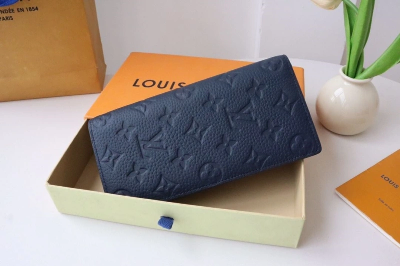 LV Wallets 4178A-0253