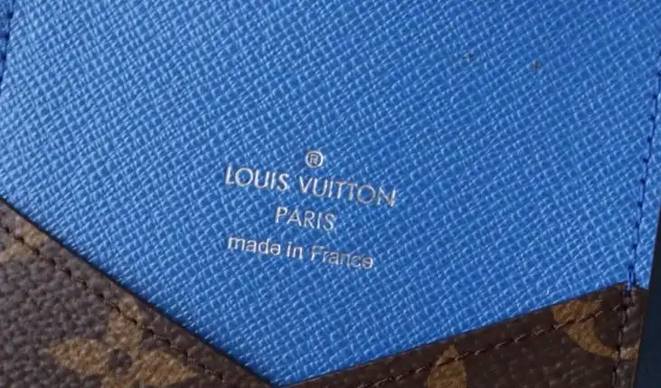 LV Wallets 4178D-0008