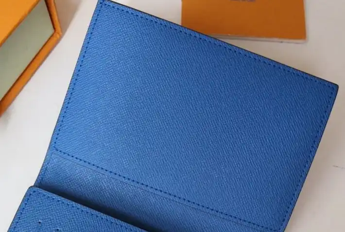 LV Wallets 4178D-0008