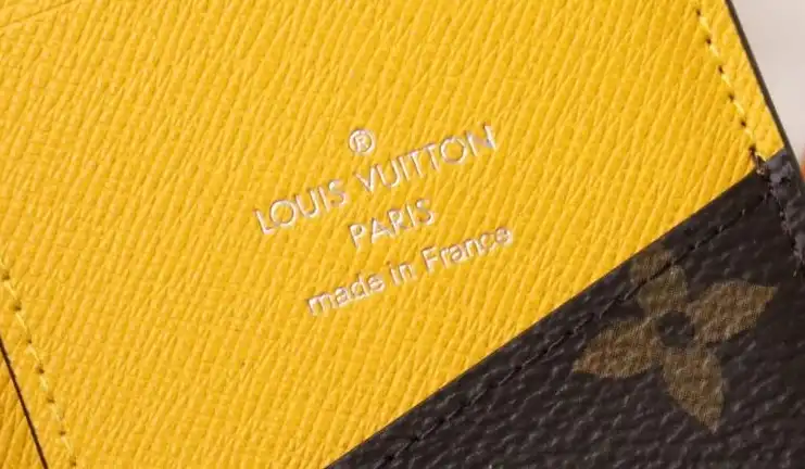 LV Wallets 4178D-0011
