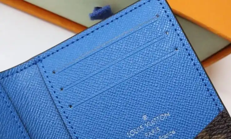 LV Wallets 4178D-0013