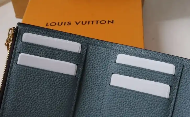 LV Wallets 4178G-0053
