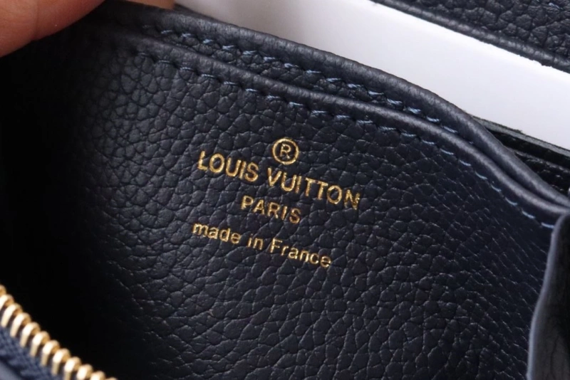 LV Wallets 4178H-0016