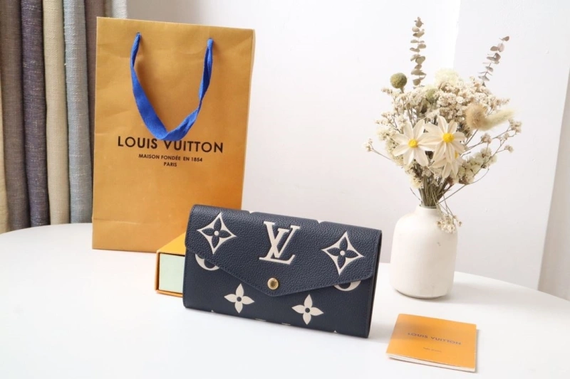 LV Wallets 4178H-0021