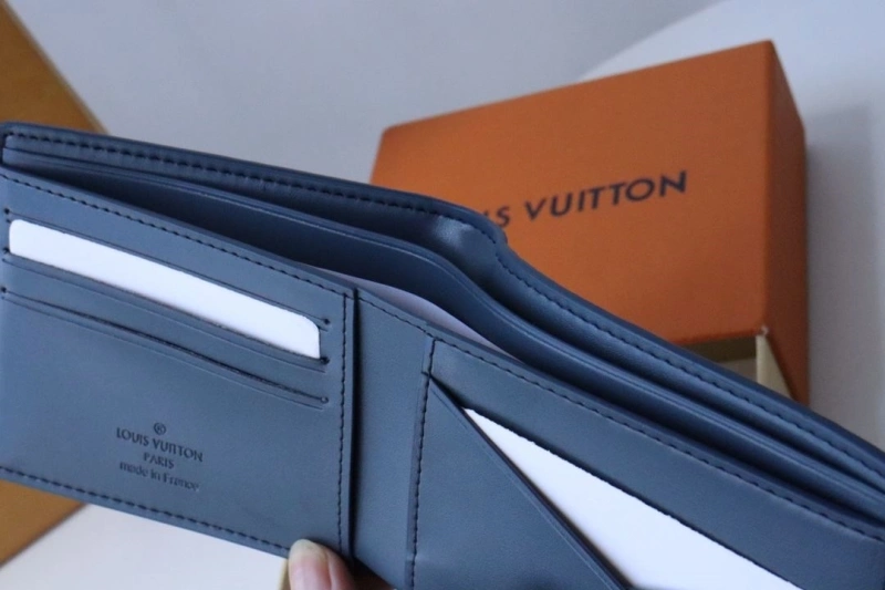 LV Wallets 4178H-0084