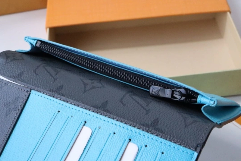 LV Wallets 4178H-0091