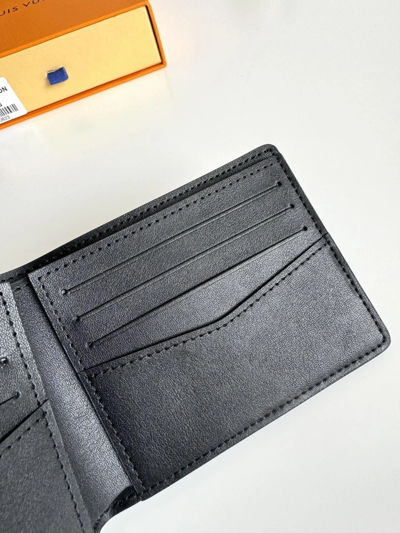 LV Wallets 4178H-0126