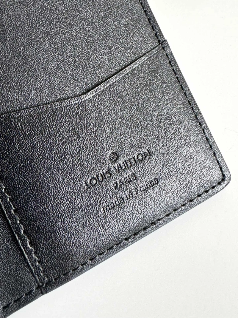 LV Wallets 4178H-0127