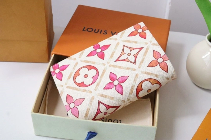 LV Wallets 4178H-0143
