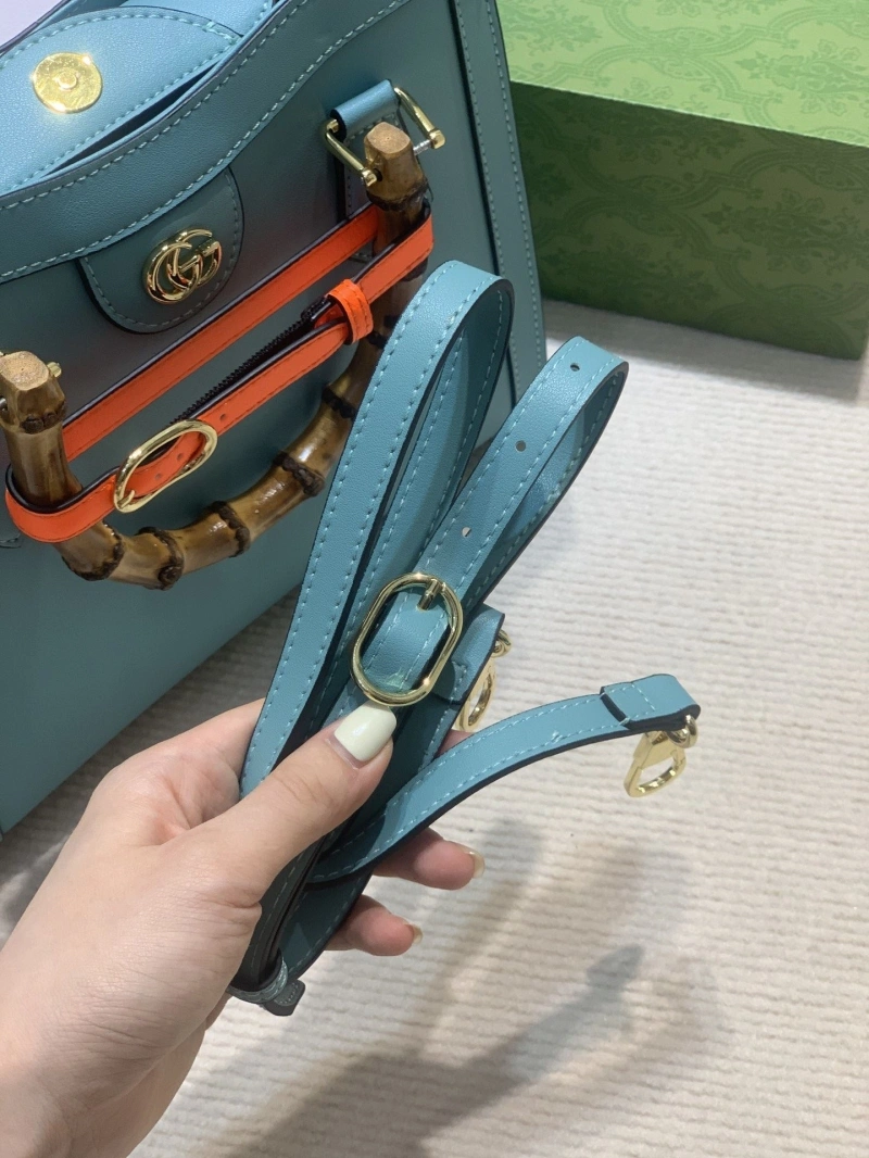 Gvc*1 top handle bags 4189a-0113