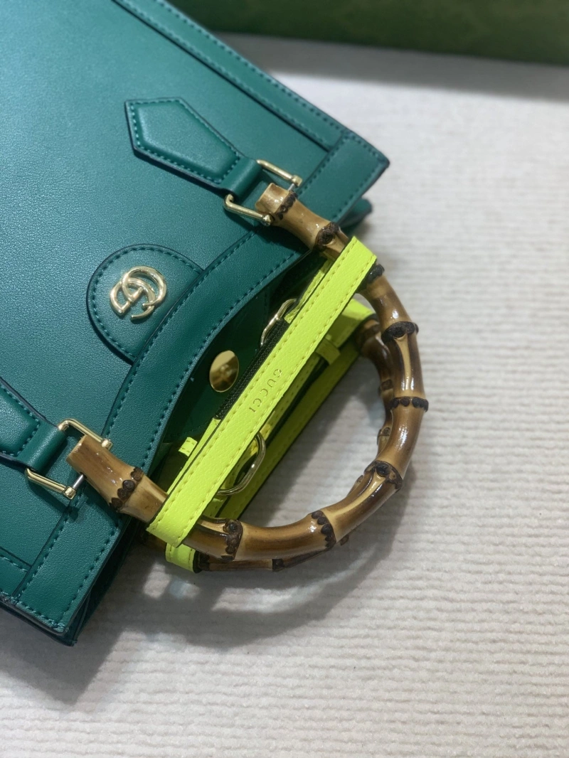 Gvc*1 top handle bags 4189a-0324