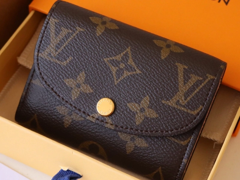 LV Wallets 4192A-0095