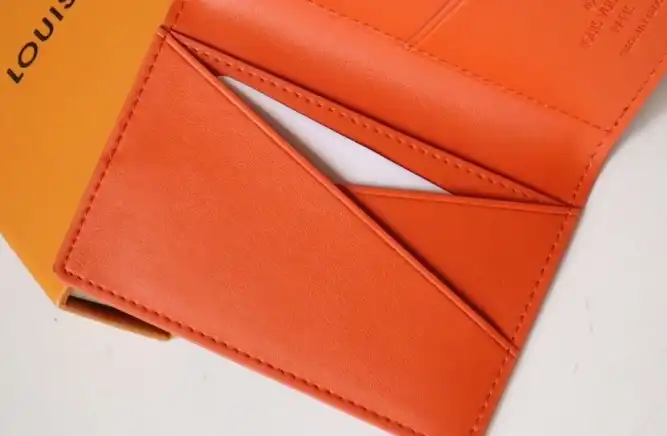 LV Wallets 4192F-0073