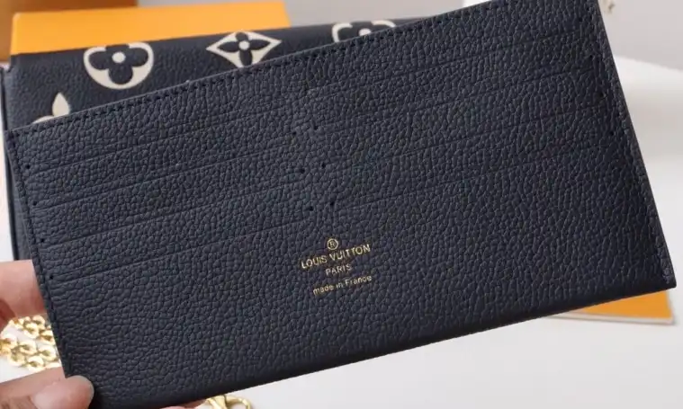 LV Wallets 4192F-0197