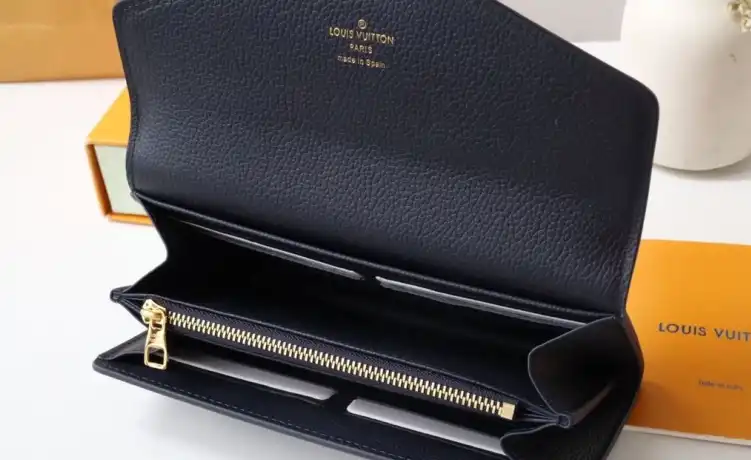 LV Wallets 4192F-0203