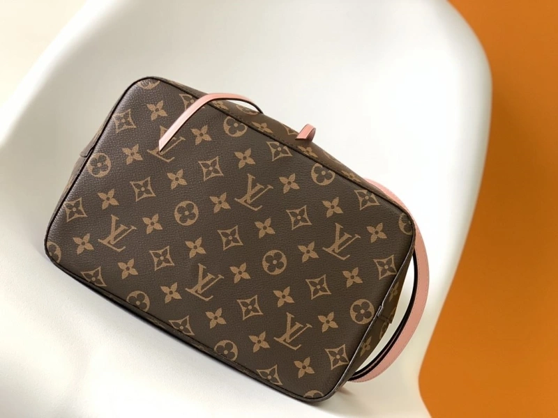 LV Bucket Bags 4194A-0046