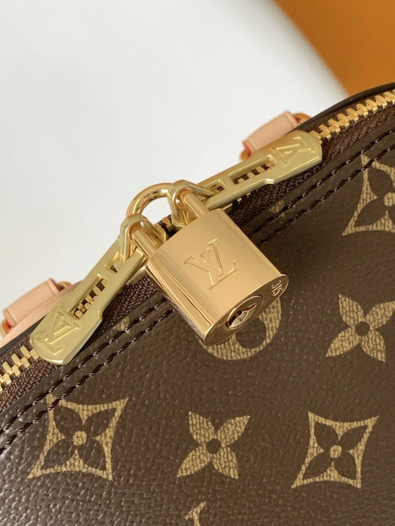 LV Backpacks 4194A-0163